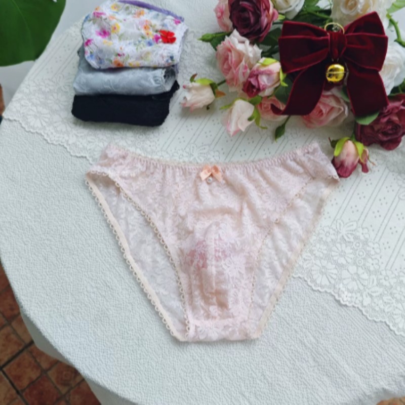 กางเกงในลูกไม้ผู้ชายแบบซีทรู เ - Embroidery Embellishments บทวิจารณ์และราคา