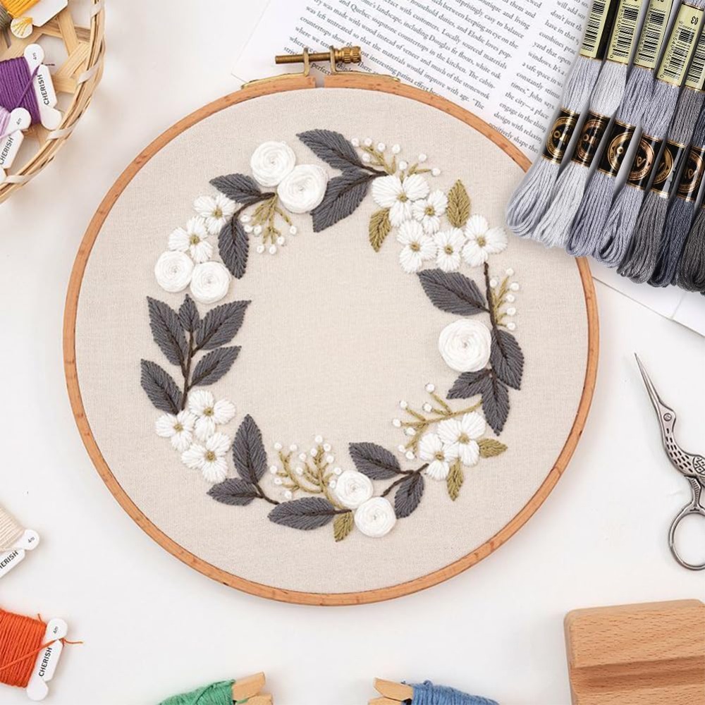 8 Skeins 70 หลาสีเทาสร้อยข้อมื - Embroidery Embellishments บทวิจารณ์และราคา